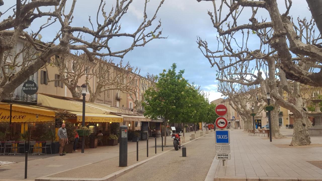 Y Here Vaison-la-Romaine Ngoại thất bức ảnh